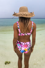 Load image into Gallery viewer, NIXIE ONE PIECE - PUNCH