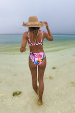 Load image into Gallery viewer, NIXIE ONE PIECE - PUNCH