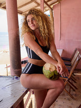 Load image into Gallery viewer, COVE BOTTOM - JET